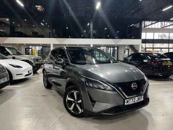 Nissan Qashqai 1.3 DIG-T N-CONNECTA MHEV 5d 139 BHP