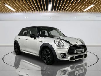 MINI Hatch 1.5 COOPER 5d 134 BHP