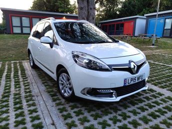 Renault Grand Scenic 1.5 DYNAMIQUE TOMTOM DCI EDC 5d 110 BHP