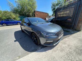 SEAT Leon 1.5 TSI EVO FR BLACK EDITION DSG 5d 148 BHP