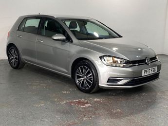 Volkswagen Golf 1.0 SE NAVIGATION TSI BLUEMOTION TECHNOLOGY 5d 109 BHP