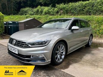 Volkswagen Passat 2.0 R LINE TDI BLUEMOTION TECHNOLOGY DSG 5d 148 BHP