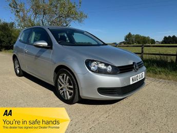 Volkswagen Golf TDi 1.6L BLUEMOTION SE TDI 3d 103 BHP