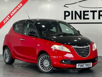 Chrysler Ypsilon 1.2 BLACK AND RED 5d 69 BHP