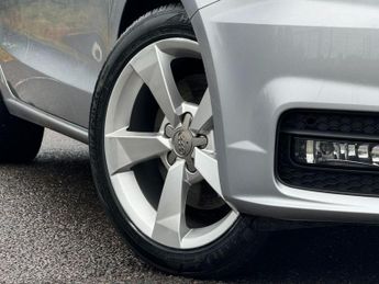 AUDI A1 1.4 SPORTBACK TFSI SPORT NAV 5d 123 BHP