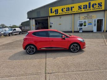 Renault Clio 0.9 ICONIC TCE 5d 89 BHP