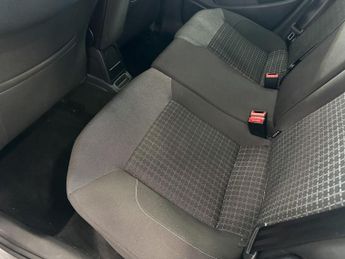 VOLKSWAGEN POLO 1.0 SEL TSI 5d 109 BHP