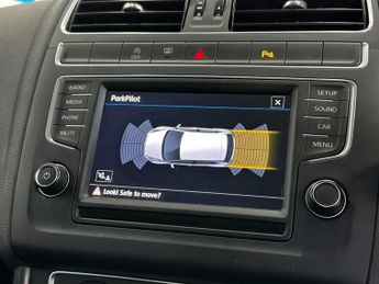 VOLKSWAGEN POLO 1.0 SEL TSI 5d 109 BHP