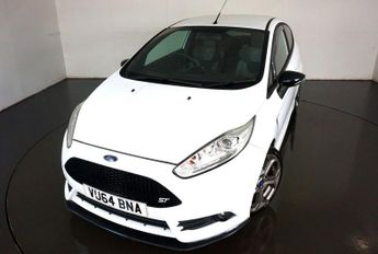 Ford Fiesta 1.6 ST-2 3d-2 FORMER KEEPERS FINISHED IN FROZEN WHITE WITH HEATE