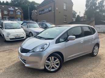 Honda Jazz 1.3 I-VTEC ES PLUS 5d 99 BHP