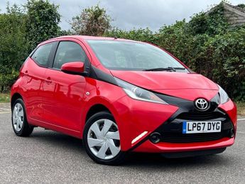 Toyota AYGO 1.0 VVT-I X-PLAY 5d 69 BHP