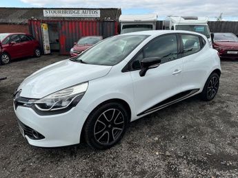 Renault Clio 1.1 DYNAMIQUE MEDIANAV 5d 75 BHP