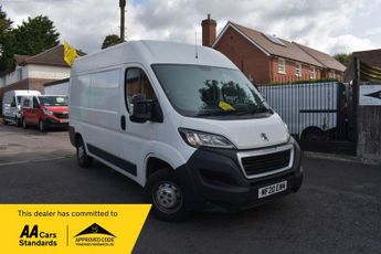 Peugeot Boxer 2.2 BLUEHDI 335 L2H2 PROFESSIONAL P/V 139 BHP