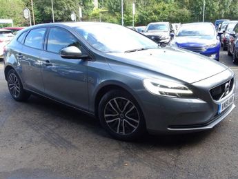 Volvo V40 2.0 D2 MOMENTUM EDITION 5d 118 BHP