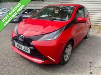 Toyota AYGO 1.0 VVT-I X-PLAY 5d 69 BHP