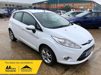 Ford Fiesta 1.2 ZETEC 5d 81 BHP MOT SERVICE WARRANTY 