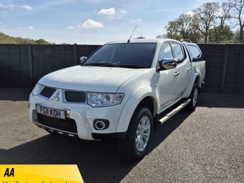 Mitsubishi L200 2.5 DI-D 4X4 BARBARIAN LB DCB 175 BHP