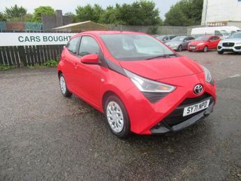 Toyota AYGO 1.0 VVT-I X-PLAY TSS 5d 69 BHP