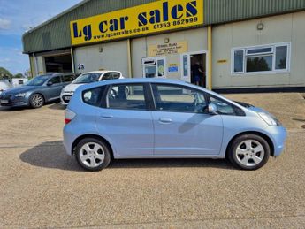 Honda Jazz 1.3 I-VTEC ES I-SHIFT 5d 98 BHP