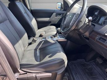 LAND ROVER FREELANDER 2.2 SD4 XS 5d 190 BHP