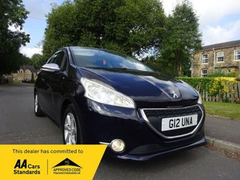 Peugeot 208 1.2 STYLE 3d 82 BHP