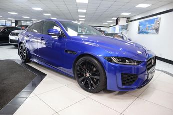 Jaguar XE 2.0 R-DYNAMIC SE 4d AUTO 250 BHP