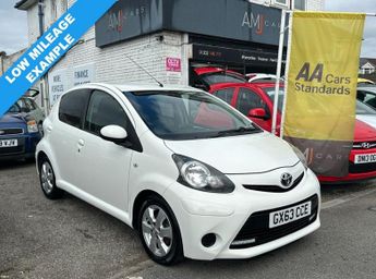 Toyota AYGO 1.0 VVT-I MOVE WITH STYLE 5d 68 BHP