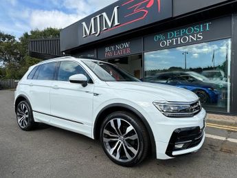 Volkswagen Tiguan 2.0 R-LINE TDI 4MOTION DSG 5d 148 BHP * PANORAMIC SUNROOF * 20" 