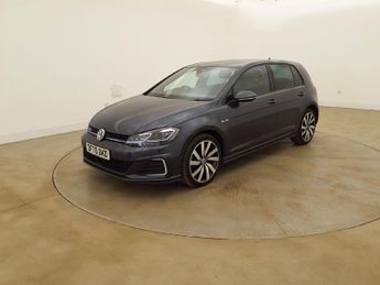 Volkswagen Golf 1.4 GTE ADVANCE DSG 5d AUTO 202 BHP