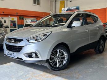 Hyundai IX35 1.7 SE CRDI 5 DOOR DIESEL SILVER 1 FORMER KEEPER 