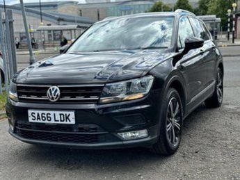 Volkswagen Tiguan 2.0 SE NAVIGATION TDI BMT DSG 5d 148 BHP