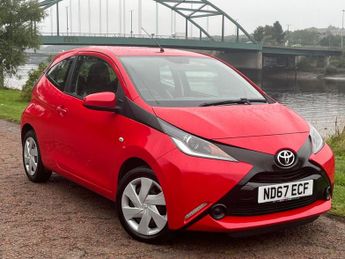 Toyota AYGO 1.0 VVT-I X-PLAY 3d 69 BHP