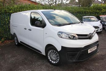 Toyota Proace 2.0 L2 ICON 118 BHP