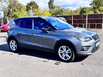 SEAT Arona 1.0 TSI FR FIVE DOOR 115 BHP + SAT NAV + APPLE CAR PLAY + PARKIN