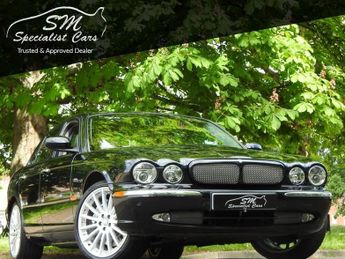 Jaguar XJ 4.2 V8 R 4d 400 BHP