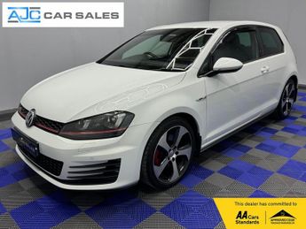 Volkswagen Golf GTi 2.0 GTI LAUNCH 3d 218 BHP