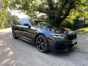 BMW 520 2.0 520D M SPORT TOURING MHEV 5d 188 BHP