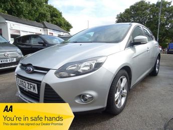 Ford Focus 1.6 ZETEC 5d 124 BHP