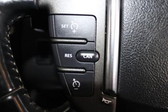 LAND ROVER DISCOVERY 3.0 4 SDV6 XS 5d AUTO 255 BHP