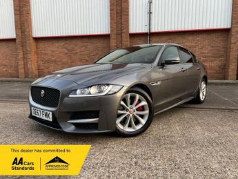 Jaguar XF 2.0 D R-SPORT 4d 177 BHP