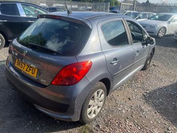 Peugeot 207 1.4 S 5d 68 BHP