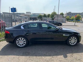 JAGUAR XE 2.0 GTDI SE 4d 197 BHP