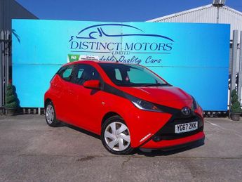 Toyota AYGO 1.0 VVT-i x-play Hatchback 5dr Petrol x-shift Euro 6 (68 ps)