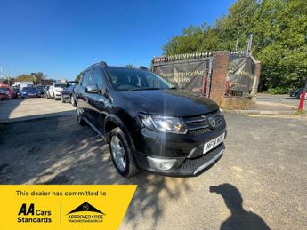 Dacia Sandero 0.9 TCe Laureate Hatchback 5dr Petrol Manual Euro 5 (90 ps)