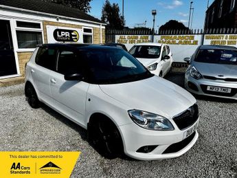 Skoda Fabia 1.4 TSI vRS Hatchback 5dr Petrol DSG Euro 5 (180 ps)