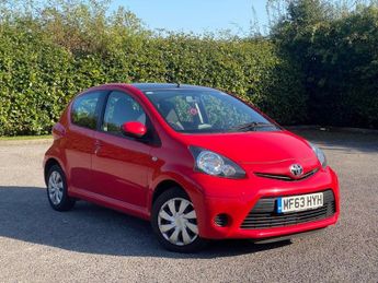 Toyota AYGO 1.0 VVT-I MOVE 5d 68 BHP