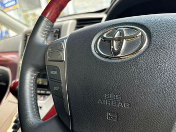 TOYOTA VELLFIRE 3.5 0d 