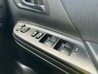 TOYOTA VELLFIRE 3.5 0d 