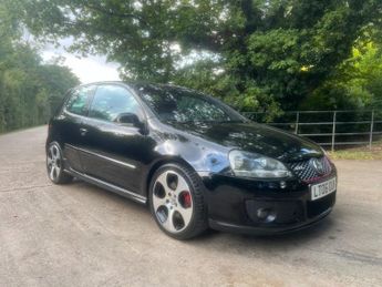 Volkswagen Golf GTi 2.0 TFSI GTI Hatchback 3dr Petrol DSG (188 g/km, 198 bhp)