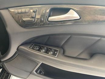 MERCEDES-BENZ CLS CLASS 3.0 CLS350 CDI BLUEEFFICIENCY 5d 262 BHP